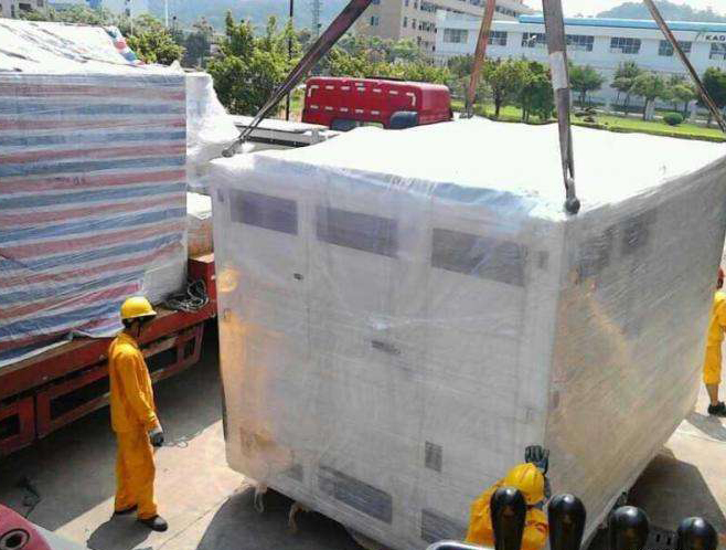 無錫設備吊裝搬運公司：要想控制起重吊裝安全，這八點安全點必須要注意！